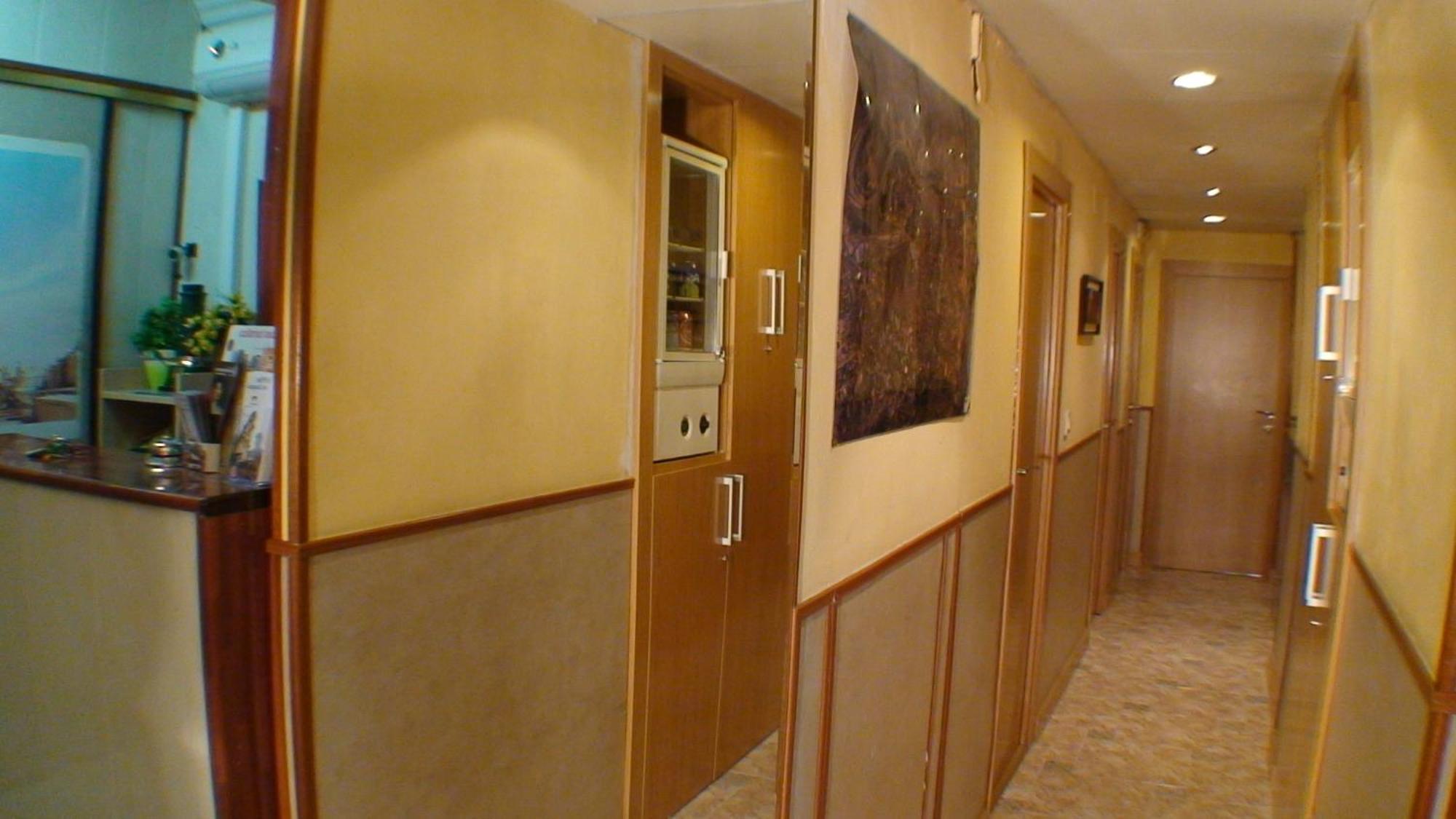 Hostal El Carmen Zaragoza Dış mekan fotoğraf
