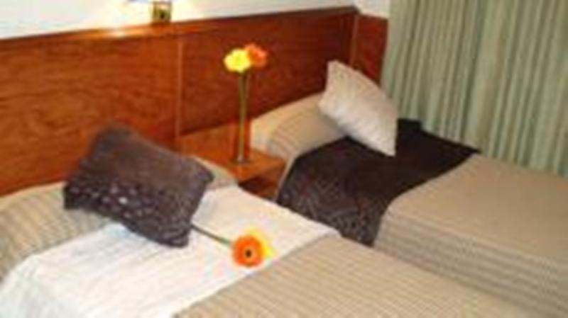 Hostal El Carmen Zaragoza Dış mekan fotoğraf