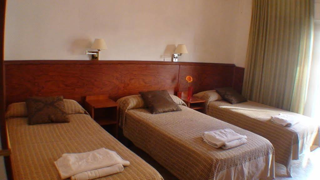 Hostal El Carmen Zaragoza Dış mekan fotoğraf